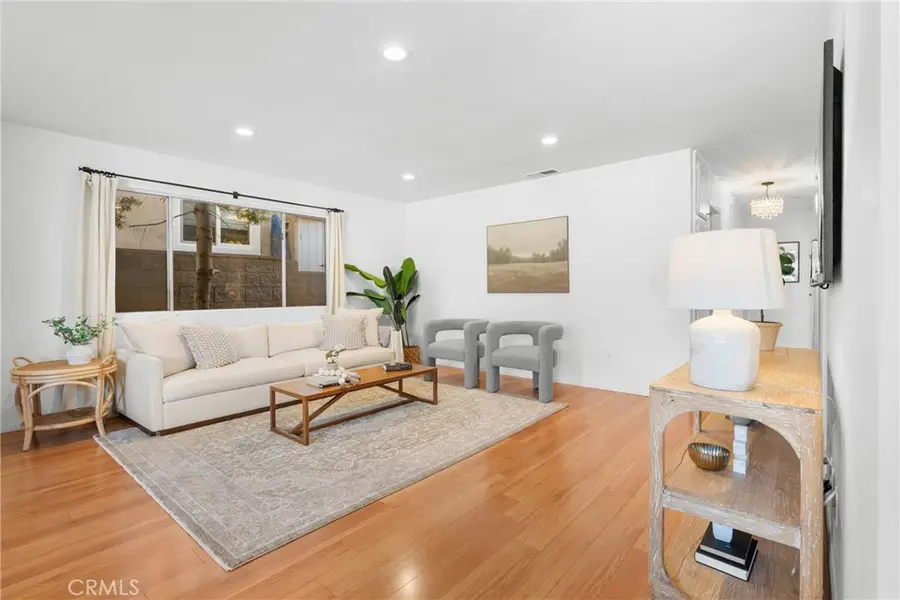 586 36th, Manhattan Beach, CA 90266 - #3