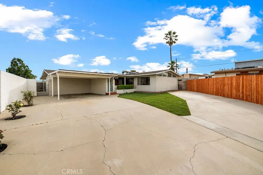249 W Alru, Rialto, CA 92376 - #2