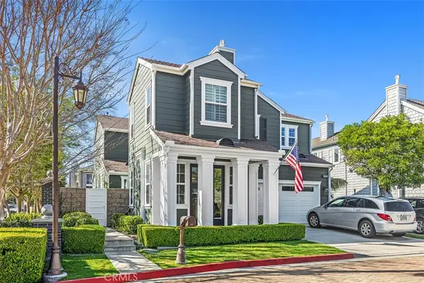 2301 Half Moon, Costa Mesa, CA 92627