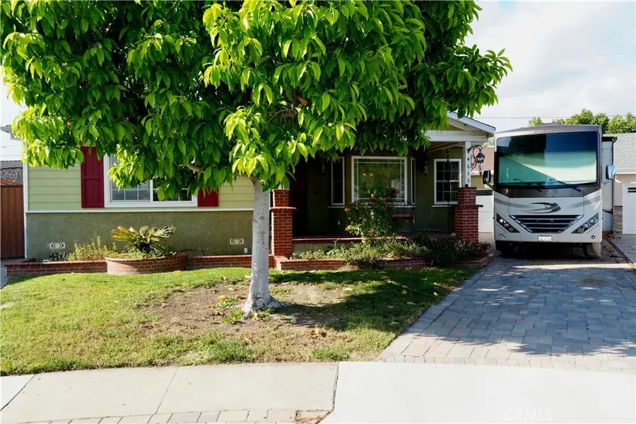 4615 Castana Avenue, Lakewood, CA 90712 - #2