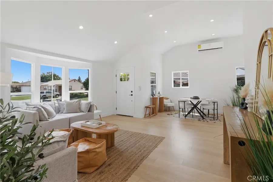 1100 E 124th, Los Angeles, CA 90059 - #3