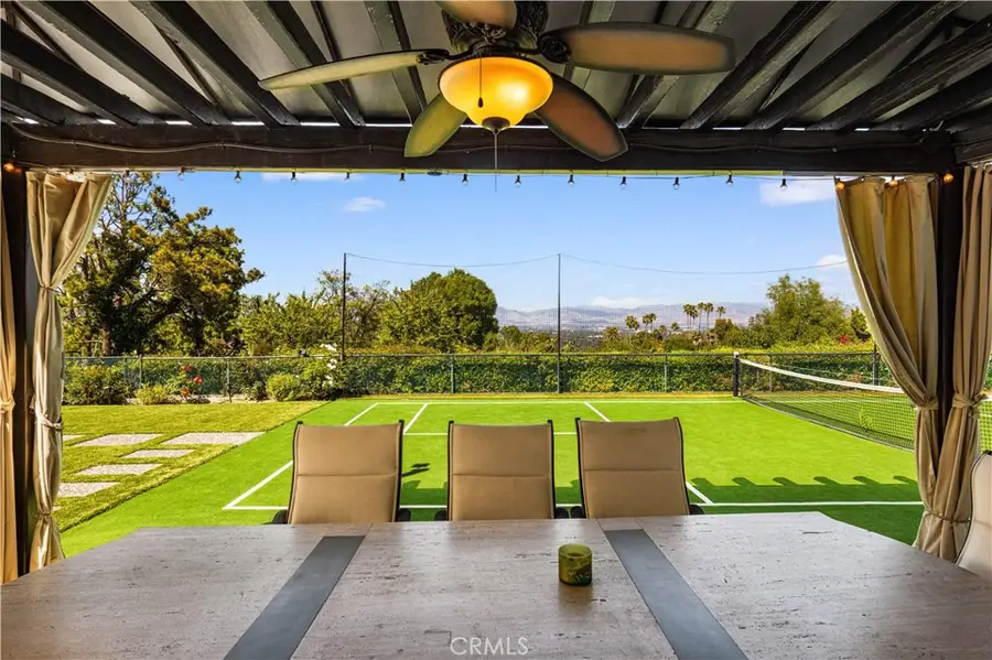 16935 Esquira Pl, Encino, CA 91436 - #2