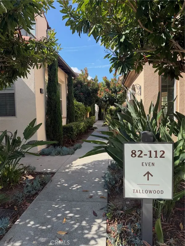 112 Tallowood, Irvine, CA 92620