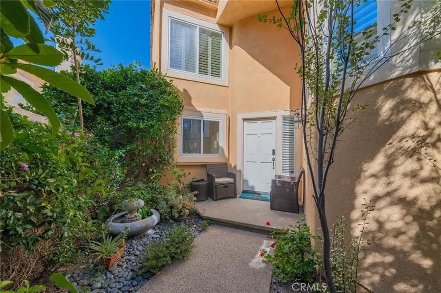 17 Las Cruces, Irvine, CA 92614 - #2