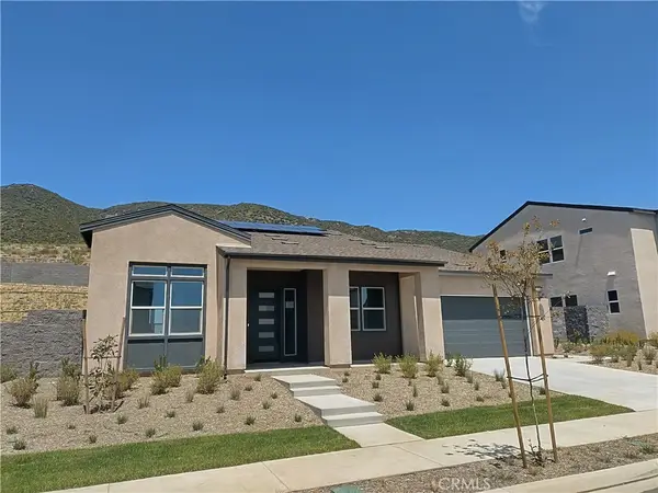 15936 Conservatory Drive, Fontana, CA 92336