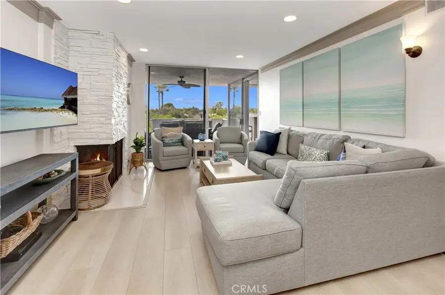 781 Avocado, Corona Del Mar, CA 92625 - #2