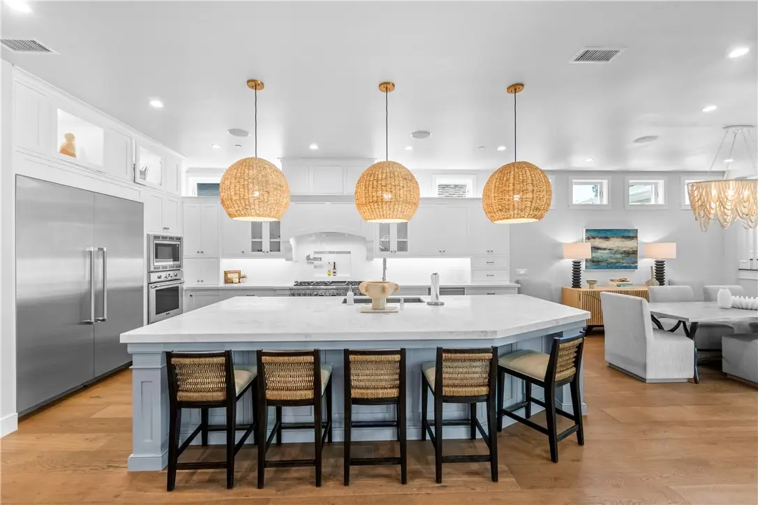 817 Main Street, Huntington Beach, CA 92648 - #1