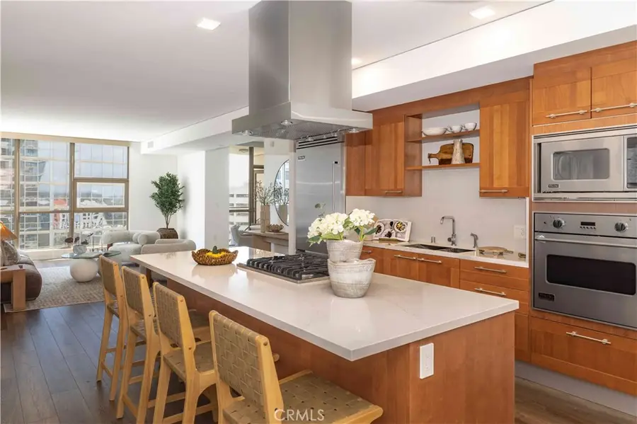 9 Macarthur Place #806, Santa Ana, CA 92707 - #2
