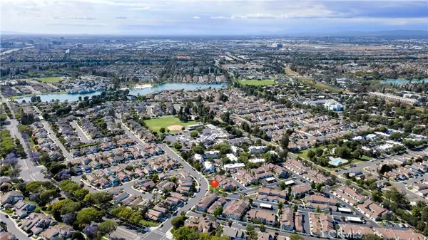 336 Fallingstar, Irvine, CA 92614