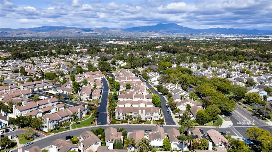 336 Fallingstar, Irvine, CA 92614 - #2