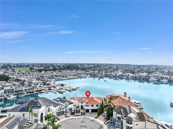 16412 Ardsley Circle, Huntington Beach, CA 92649