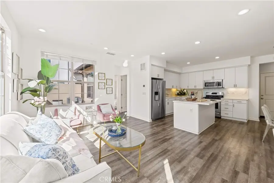 56 Bay Layrel, Irvine, CA 92618 - #2