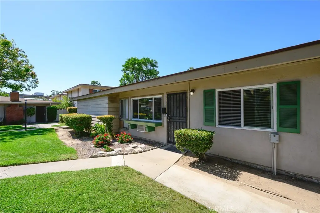 661 W 6th #B, Tustin, CA 92780 - #1