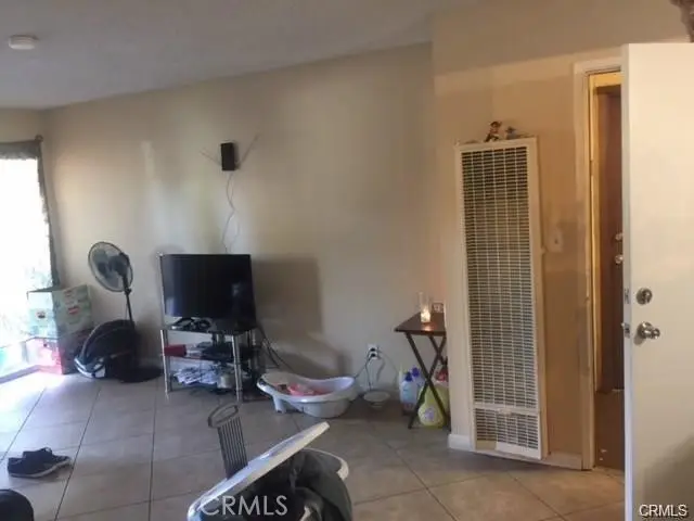 801 S Lyon #A111, Santa Ana, CA 92705 - #3