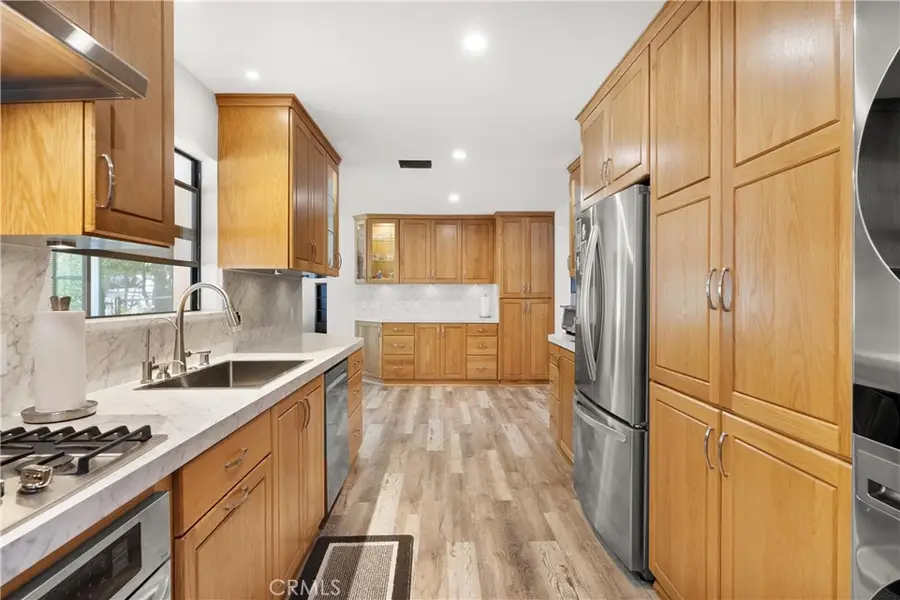 3654 4th Avenue, La Crescenta, CA 91214 - #3
