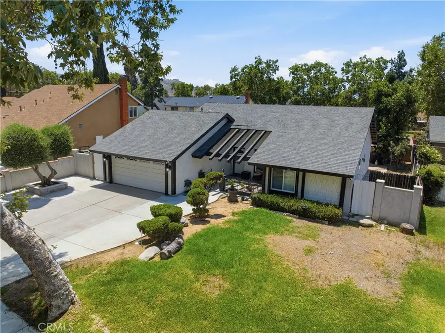 3906 New Haven Drive, Riverside, CA 92505 - #2