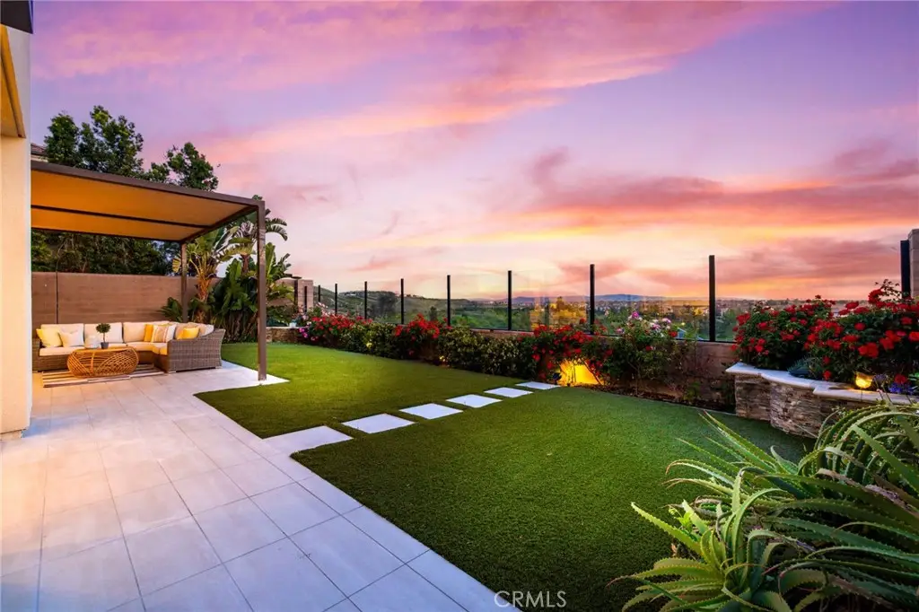 154 Roscomare, Irvine, CA 92602 - #1