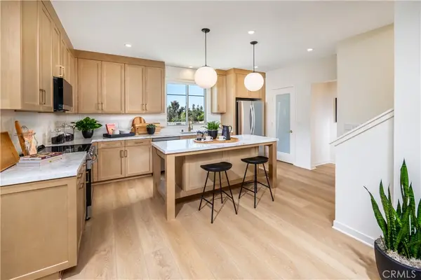 911 Estrella Road, San Marcos, CA 92078