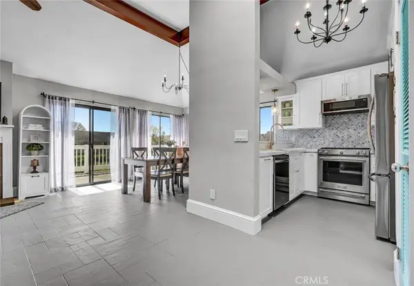 4682 Warner Avenue #C304, Huntington Beach, CA 92649