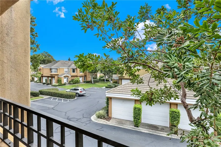 24 Vassar Aisle, Irvine, CA 92612 - #3