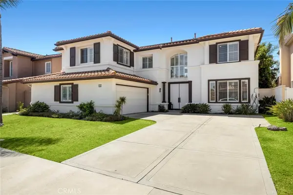 11 Petria, Irvine, CA 92606