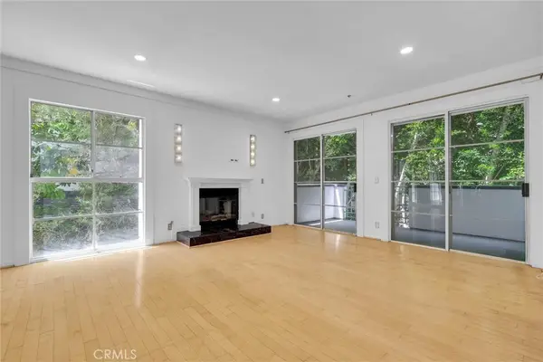 1401 S Bentley Avenue #203, Los Angeles, CA 90025