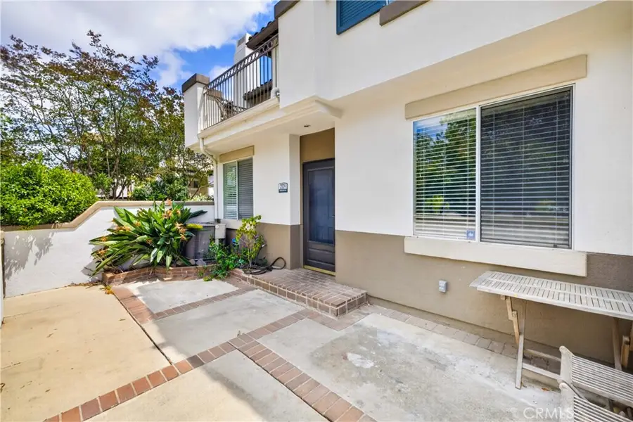2329 Sunningdale, Tustin, CA 92782 - #3