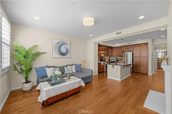 80 Full Moon, Irvine, CA 92618