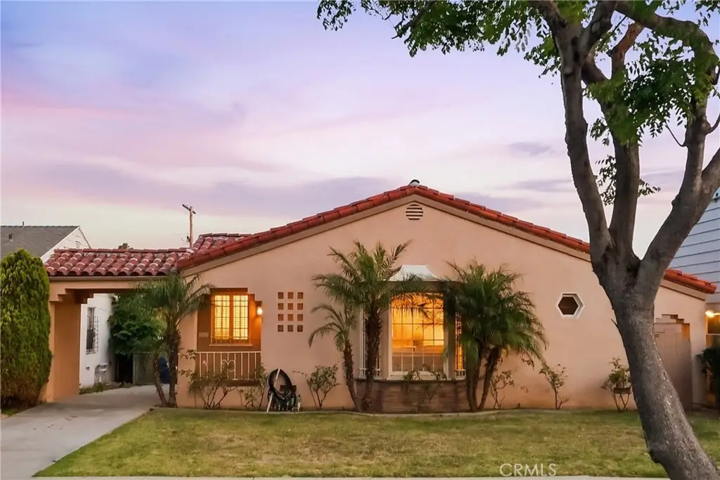 3214 W 83rd Street, Inglewood, CA 90305 - #1
