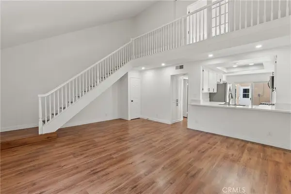 164 Brookline Lane, Costa Mesa, CA 92626