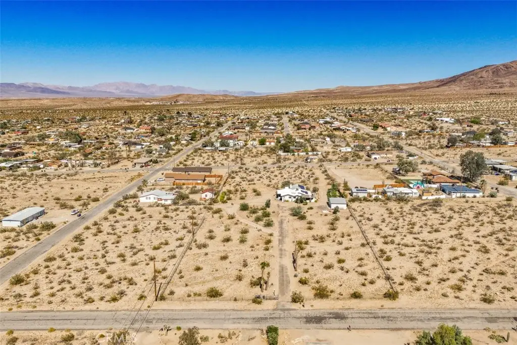 7648 Araby, Twentynine Palms, CA 92277 - #1