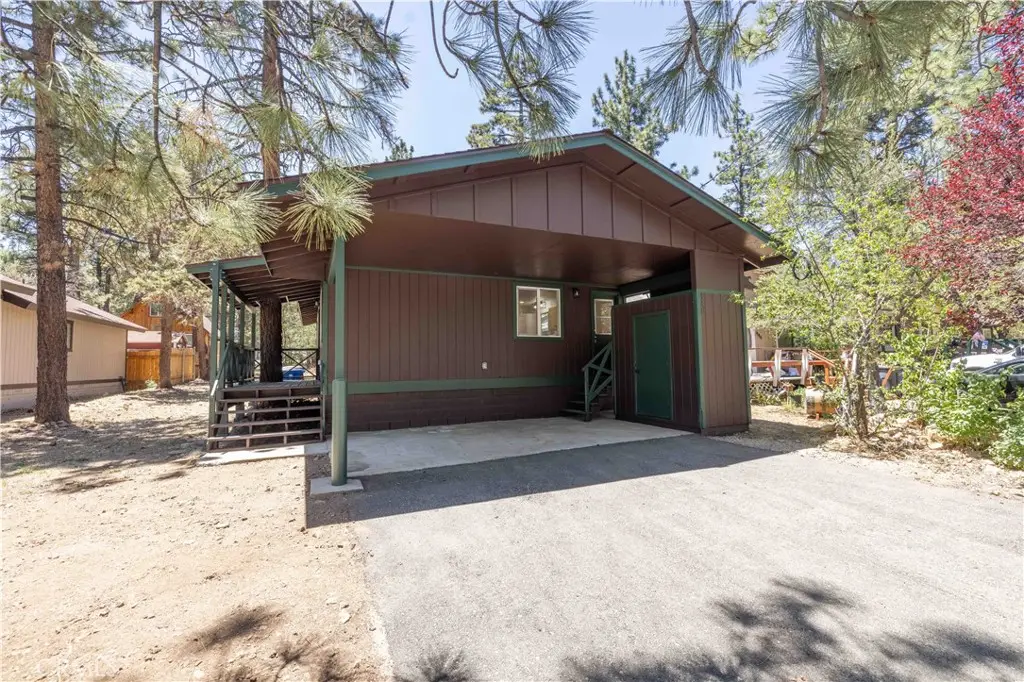 448 Victoria Lane, Sugarloaf, CA 92386 - #1