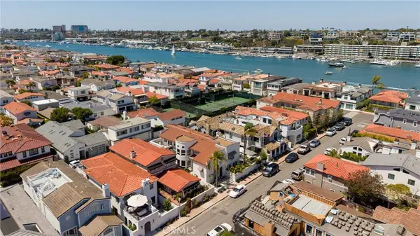 209 Via Koron, Newport Beach, CA 92663
