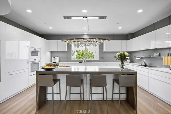 745 Beacon, Irvine, CA 92618