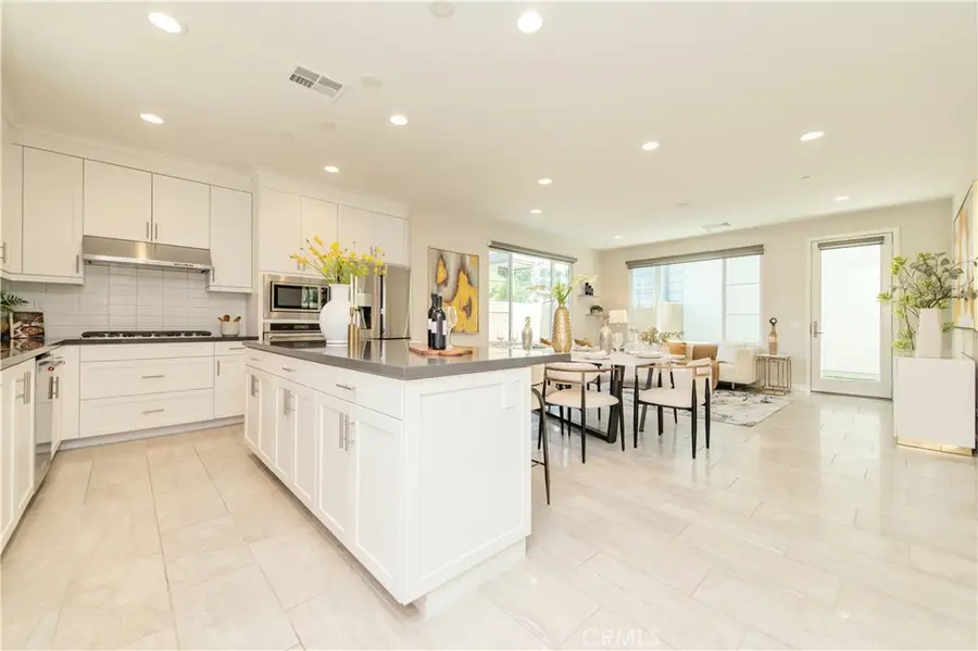 123 Tenor, Irvine, CA 92618 - #3