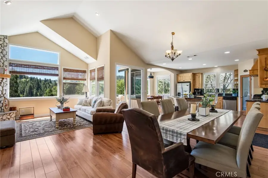 27347 Maplewood, Blue Jay, CA 92317 - #3