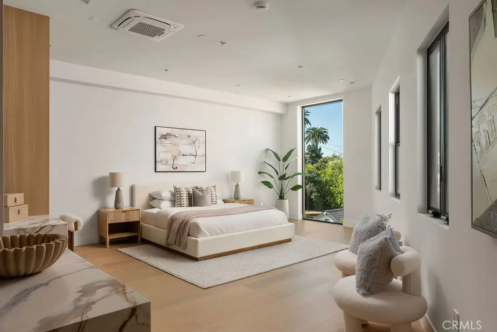 2619 S Rimpau Blvd, Los Angeles, CA 90016 - #1