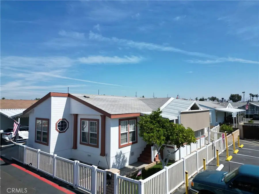 9850 Garfield Avenue #8, Huntington Beach, CA 92646 - #3