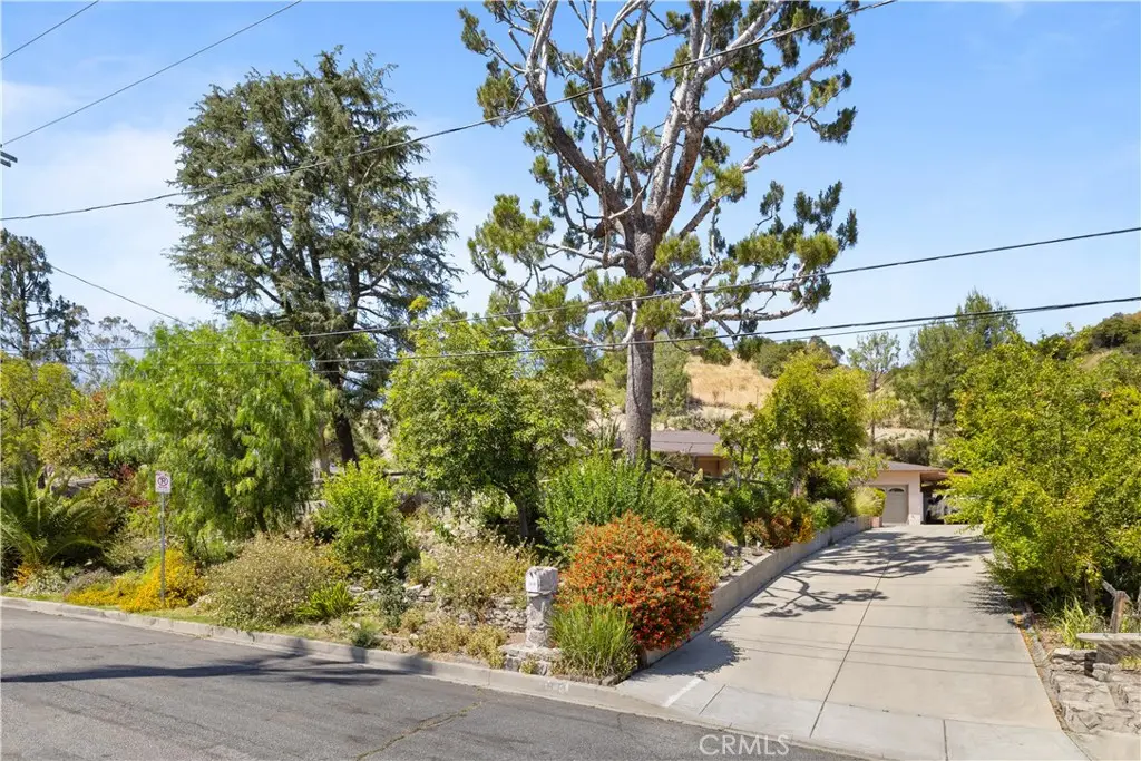 11246 Denivelle, Tujunga, CA 91042 - #1