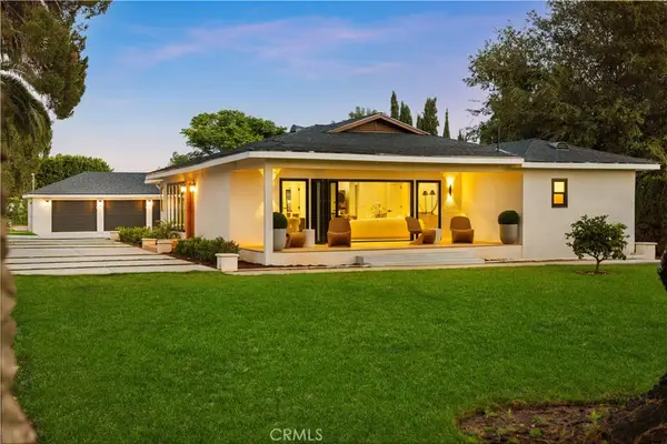 12742 Redhill Ave, North Tustin, CA 92705