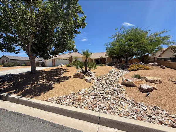 19581 Powhatan, Apple Valley, CA 92308