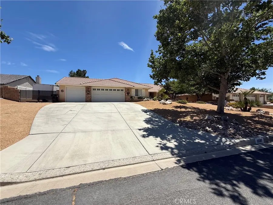 19581 Powhatan, Apple Valley, CA 92308 - #2