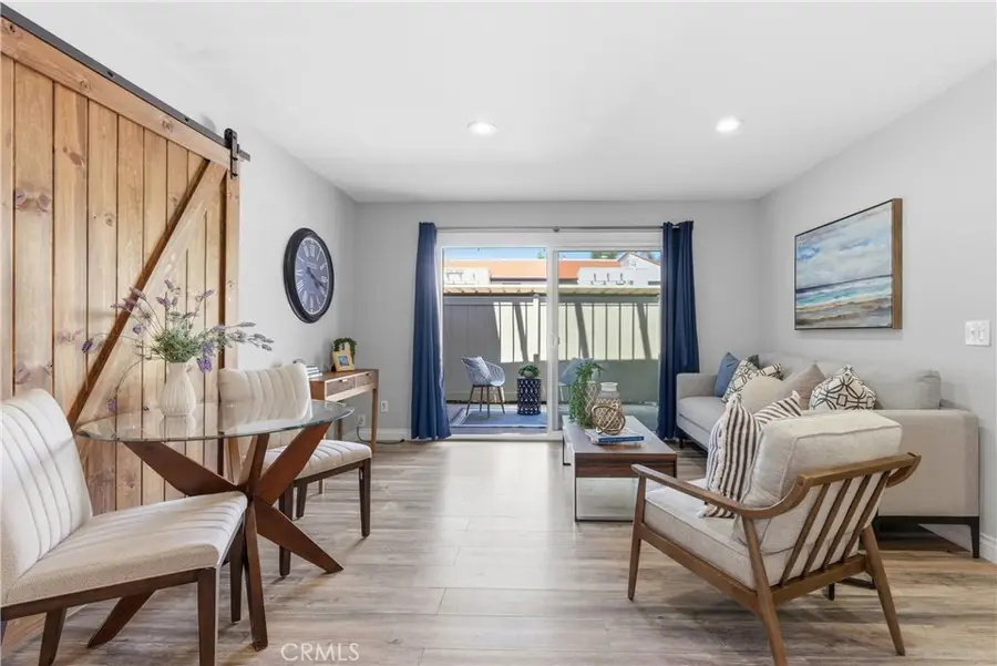 215 Wichita #406, Huntington Beach, CA 92648 - #2