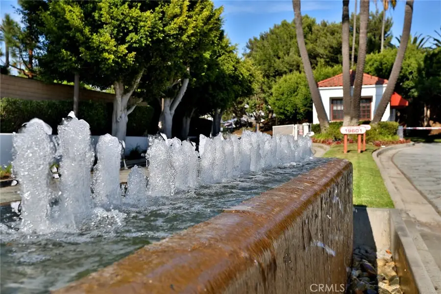 19342 Sunray Lane #104, Huntington Beach, CA 92648 - #2