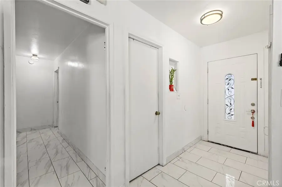 9102 Pacific W, Anaheim, CA 92804 - #2