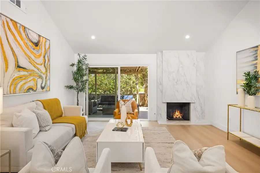 15 Eucalyptus, Irvine, CA 92612 - #2