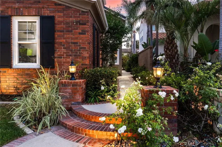 14 Buellton, Irvine, CA 92602 - #2