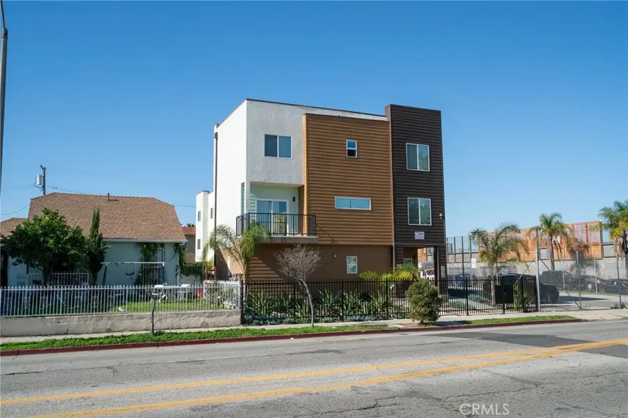 1491 Atlantic Avenue, Long Beach, CA 90813 - #2