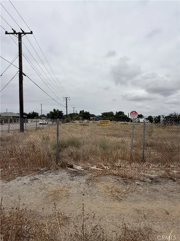 10044 Mission Blvd, Jurupa Valley, CA 92509