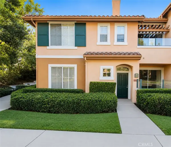 707 Solvay Aisle, Irvine, CA 92606